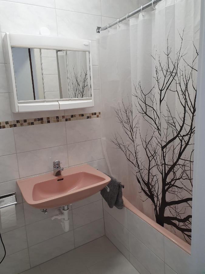 Ferienwohnung Am Kurpark Bad Wildbad Dış mekan fotoğraf